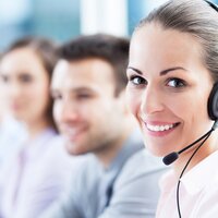 © iStock-178570372_Fotograf_pikselstock PIKSEL (Call center team)